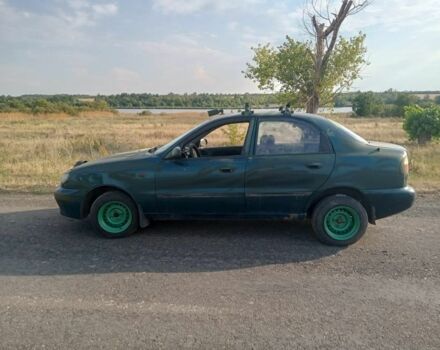 Зеленый Дэу Сенс, объемом двигателя 1.5 л и пробегом 1000 тыс. км за 946 $, фото 2 на Automoto.ua