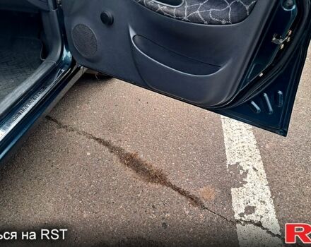 Зелений Деу Сенс, об'ємом двигуна 1.3 л та пробігом 215 тис. км за 2500 $, фото 5 на Automoto.ua