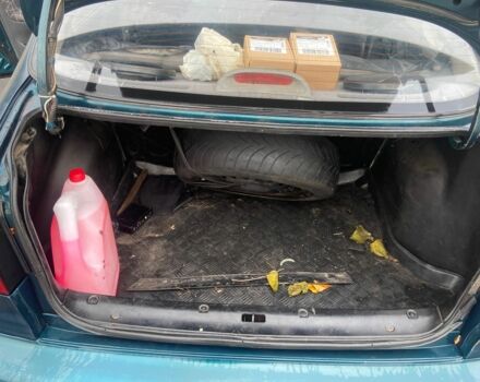 Зеленый Дэу Сенс, объемом двигателя 1.3 л и пробегом 263 тыс. км за 1096 $, фото 6 на Automoto.ua