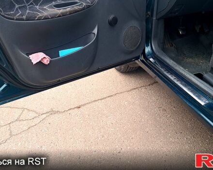 Зелений Деу Сенс, об'ємом двигуна 1.3 л та пробігом 215 тис. км за 2500 $, фото 6 на Automoto.ua