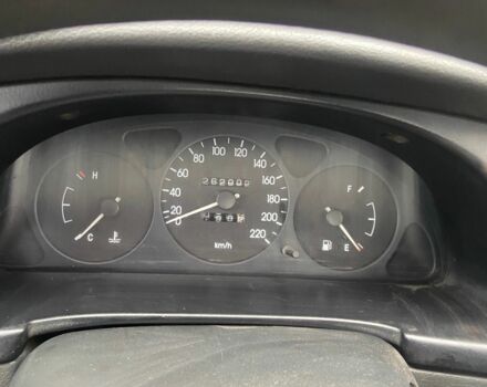 Зеленый Дэу Сенс, объемом двигателя 1.3 л и пробегом 263 тыс. км за 1096 $, фото 3 на Automoto.ua