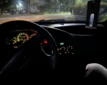 Зелений Деу Сенс, об'ємом двигуна 1.6 л та пробігом 200 тис. км за 2500 $, фото 9 на Automoto.ua