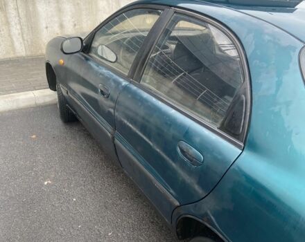 Зеленый Дэу Сенс, объемом двигателя 1.3 л и пробегом 263 тыс. км за 1096 $, фото 5 на Automoto.ua