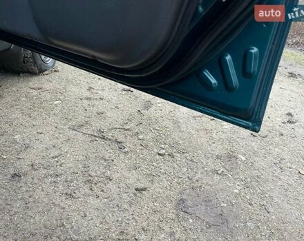 Зеленый Дэу Сенс, объемом двигателя 1.5 л и пробегом 300 тыс. км за 2500 $, фото 6 на Automoto.ua