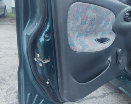 Зелений Деу Сенс, об'ємом двигуна 1.3 л та пробігом 300 тис. км за 1800 $, фото 5 на Automoto.ua