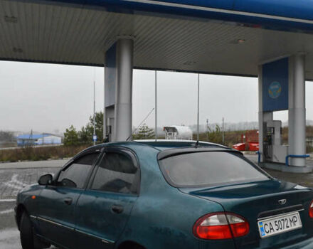 Зеленый Дэу Сенс, объемом двигателя 1.3 л и пробегом 230 тыс. км за 1850 $, фото 4 на Automoto.ua