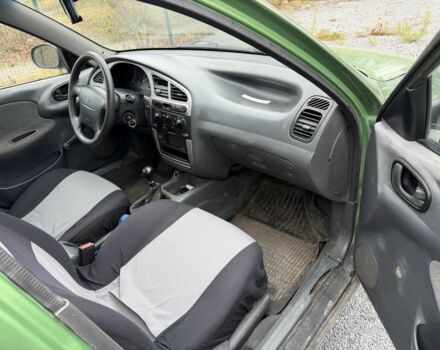 Зелений Деу Сенс, об'ємом двигуна 1.6 л та пробігом 350 тис. км за 1350 $, фото 3 на Automoto.ua