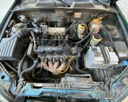 Зеленый Дэу Сенс, объемом двигателя 1.5 л и пробегом 180 тыс. км за 1800 $, фото 3 на Automoto.ua