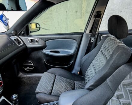 Деу Сенс 2003 у Києві на Automoto.ua Зелений Деу Сенс, об'ємом двигуна 1.5 л та пробігом 250 тис. км за 4000 $, фото 4 на Automoto.ua
