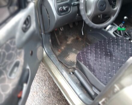 Зелений Деу Сенс, об'ємом двигуна 1.3 л та пробігом 196 тис. км за 2000 $, фото 5 на Automoto.ua