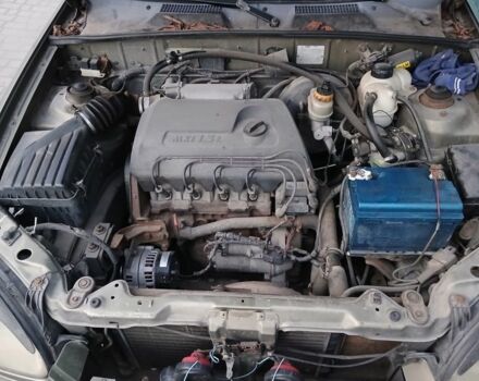 Зеленый Дэу Сенс, объемом двигателя 1.3 л и пробегом 310 тыс. км за 1200 $, фото 6 на Automoto.ua