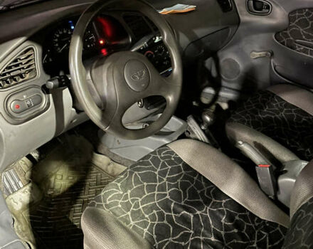 Зеленый Дэу Сенс, объемом двигателя 0 л и пробегом 180 тыс. км за 1200 $, фото 4 на Automoto.ua