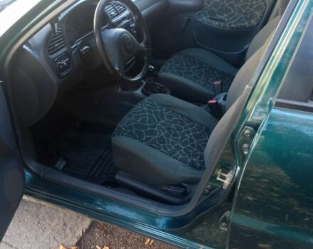 Зеленый Дэу Сенс, объемом двигателя 1.3 л и пробегом 360 тыс. км за 1650 $, фото 3 на Automoto.ua