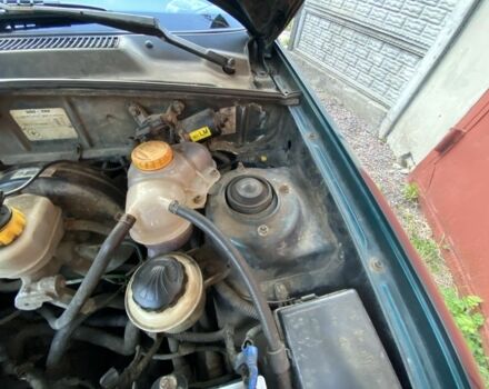 Зеленый Дэу Сенс, объемом двигателя 1.5 л и пробегом 180 тыс. км за 1800 $, фото 2 на Automoto.ua