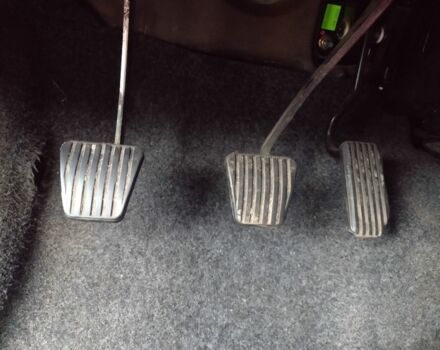 Деу Сенс 2003 у Городне на Automoto.ua Зелений Деу Сенс, об'ємом двигуна 1.5 л та пробігом 75 тис. км за 2500 $, фото 6 на Automoto.ua