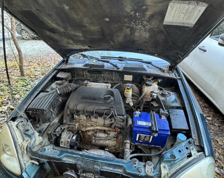 Зелений Деу Сенс, об'ємом двигуна 1.3 л та пробігом 151 тис. км за 2000 $, фото 9 на Automoto.ua