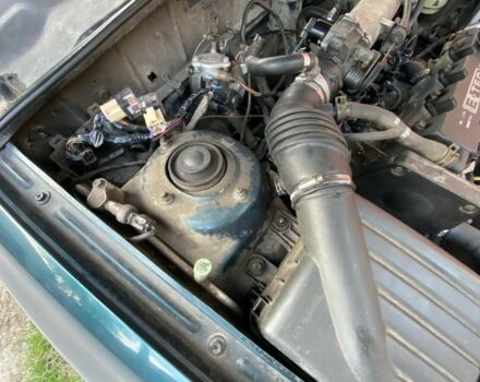 Зеленый Дэу Сенс, объемом двигателя 1.5 л и пробегом 180 тыс. км за 1800 $, фото 1 на Automoto.ua