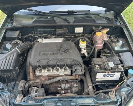 Зеленый Дэу Сенс, объемом двигателя 1.3 л и пробегом 200 тыс. км за 834 $, фото 7 на Automoto.ua