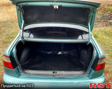 Зеленый Дэу Сенс, объемом двигателя 1.3 л и пробегом 166 тыс. км за 1299 $, фото 6 на Automoto.ua