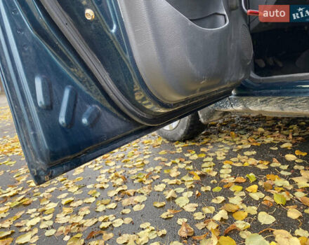 Деу Сенс 2004 у Тернополі на Automoto.ua Зелений Деу Сенс, об'ємом двигуна 1.3 л та пробігом 310 тис. км за 1950 $, фото 7 на Automoto.ua