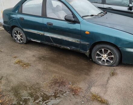 Зелений Деу Сенс, об'ємом двигуна 1.5 л та пробігом 300 тис. км за 573 $, фото 1 на Automoto.ua