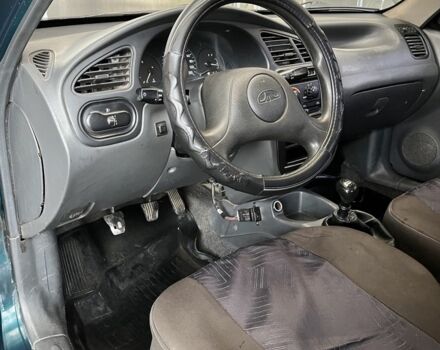 Зеленый Дэу Сенс, объемом двигателя 1.3 л и пробегом 403 тыс. км за 1450 $, фото 11 на Automoto.ua