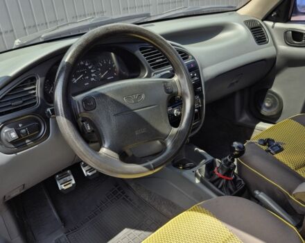 Дэу Сенс 2004 в Кривом Роге на Automoto.ua Зеленый Дэу Сенс, объемом двигателя 0 л и пробегом 360 тыс. км за 1400 $, фото 6 на Automoto.ua