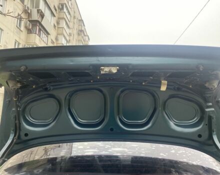 Зелений Деу Сенс, об'ємом двигуна 1.5 л та пробігом 180 тис. км за 2000 $, фото 3 на Automoto.ua