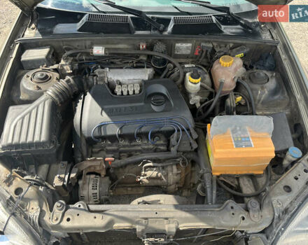 Зелений Деу Сенс, об'ємом двигуна 1.3 л та пробігом 207 тис. км за 1000 $, фото 10 на Automoto.ua