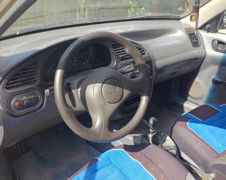 Зелений Деу Сенс, об'ємом двигуна 1.3 л та пробігом 162 тис. км за 2000 $, фото 7 на Automoto.ua