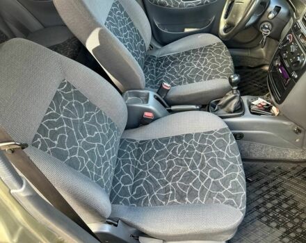 Зеленый Дэу Сенс, объемом двигателя 1.6 л и пробегом 175 тыс. км за 2300 $, фото 5 на Automoto.ua