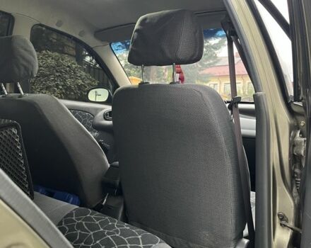 Деу Сенс 2004 у Ужгороді на Automoto.ua Зелений Деу Сенс, об'ємом двигуна 1.5 л та пробігом 120 тис. км за 2650 $, фото 19 на Automoto.ua