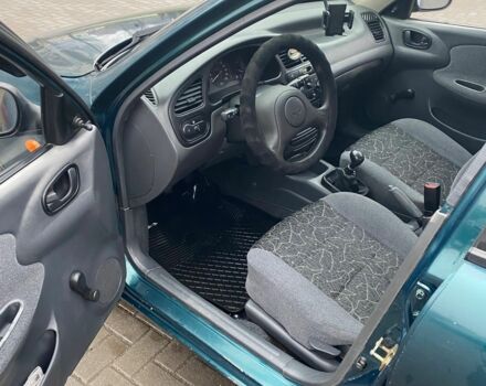 Зеленый Дэу Сенс, объемом двигателя 0 л и пробегом 320 тыс. км за 1299 $, фото 6 на Automoto.ua