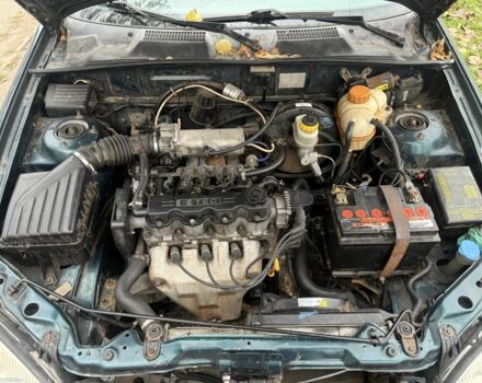 Зеленый Дэу Сенс, объемом двигателя 1.5 л и пробегом 200 тыс. км за 1000 $, фото 2 на Automoto.ua