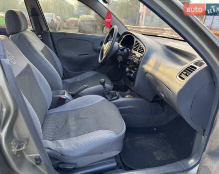 Деу Сенс 2004 у Києві на Automoto.ua Зелений Деу Сенс, об'ємом двигуна 1.3 л та пробігом 148 тис. км за 1599 $, фото 17 на Automoto.ua