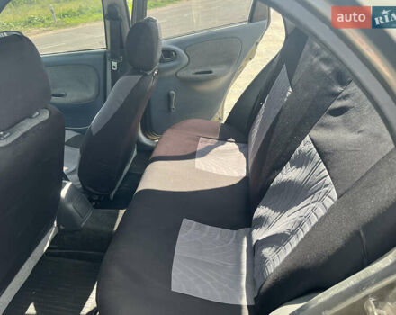 Зелений Деу Сенс, об'ємом двигуна 1.3 л та пробігом 207 тис. км за 1000 $, фото 9 на Automoto.ua