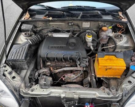 Зеленый Дэу Сенс, объемом двигателя 1.3 л и пробегом 190 тыс. км за 1787 $, фото 5 на Automoto.ua