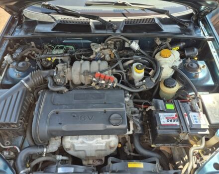 Дэу Сенс 2004 в Кривом Роге на Automoto.ua Зеленый Дэу Сенс, объемом двигателя 0 л и пробегом 360 тыс. км за 1400 $, фото 5 на Automoto.ua