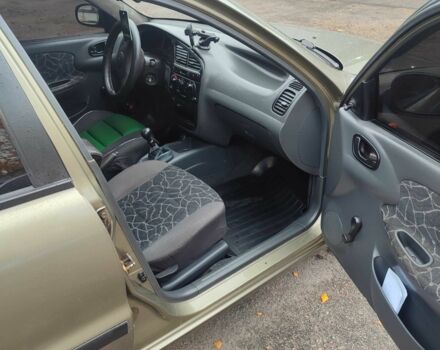 Зеленый Дэу Сенс, объемом двигателя 1.3 л и пробегом 212 тыс. км за 1830 $, фото 10 на Automoto.ua