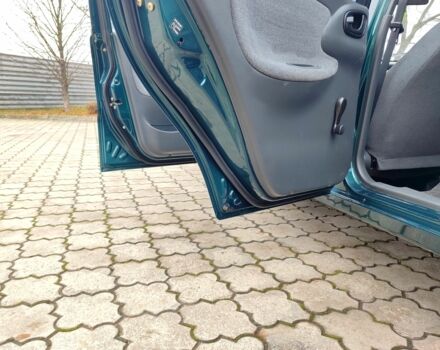 Зеленый Дэу Сенс, объемом двигателя 1.5 л и пробегом 185 тыс. км за 2750 $, фото 23 на Automoto.ua