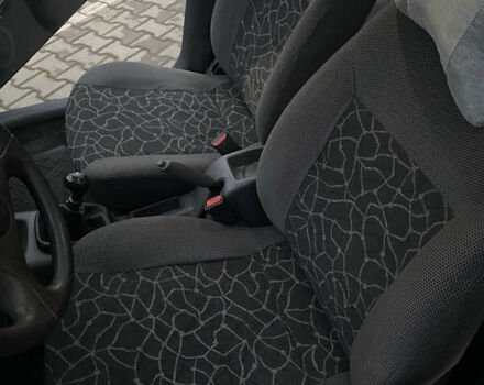 Зеленый Дэу Сенс, объемом двигателя 1.3 л и пробегом 311 тыс. км за 1850 $, фото 13 на Automoto.ua