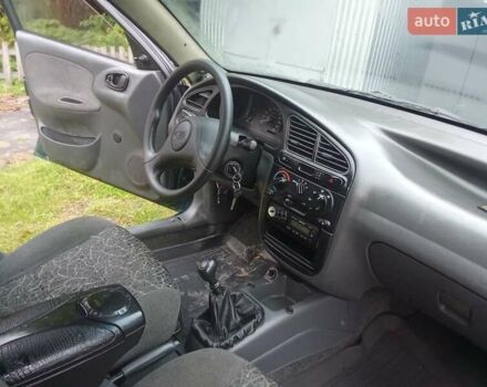 Зелений Деу Сенс, об'ємом двигуна 1.3 л та пробігом 110 тис. км за 1500 $, фото 2 на Automoto.ua