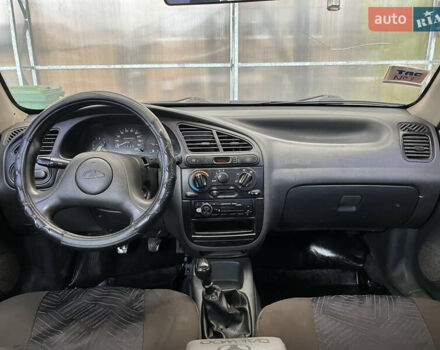 Зелений Деу Сенс, об'ємом двигуна 1.3 л та пробігом 402 тис. км за 1500 $, фото 13 на Automoto.ua