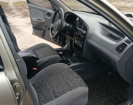 Зеленый Дэу Сенс, объемом двигателя 1.5 л и пробегом 200 тыс. км за 2450 $, фото 6 на Automoto.ua