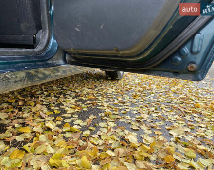 Деу Сенс 2004 у Тернополі на Automoto.ua Зелений Деу Сенс, об'ємом двигуна 1.3 л та пробігом 310 тис. км за 1950 $, фото 11 на Automoto.ua