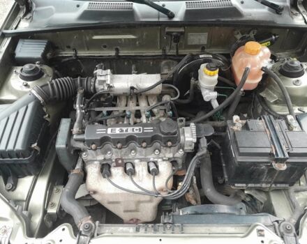 Зеленый Дэу Сенс, объемом двигателя 1.5 л и пробегом 220 тыс. км за 2200 $, фото 6 на Automoto.ua