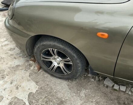 Зеленый Дэу Сенс, объемом двигателя 1.5 л и пробегом 280 тыс. км за 1800 $, фото 1 на Automoto.ua