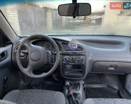 Зелений Деу Сенс, об'ємом двигуна 1.3 л та пробігом 184 тис. км за 1800 $, фото 4 на Automoto.ua