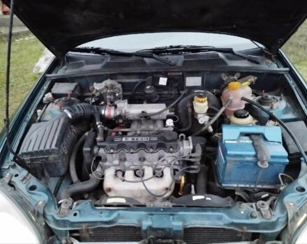 Зеленый Дэу Сенс, объемом двигателя 1.5 л и пробегом 225 тыс. км за 2700 $, фото 12 на Automoto.ua