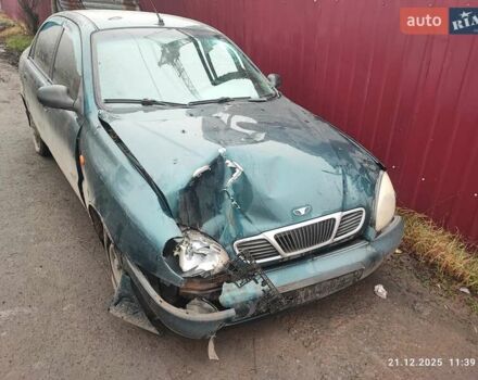 Зеленый Дэу Сенс, объемом двигателя 1.3 л и пробегом 300 тыс. км за 700 $, фото 3 на Automoto.ua